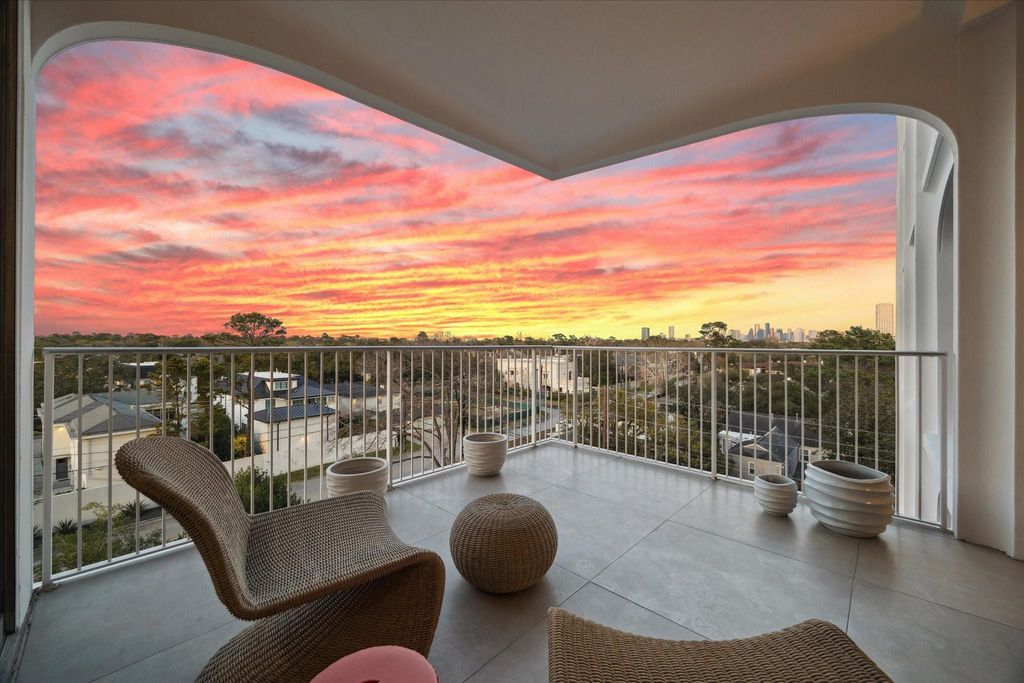 3711 San Felipe Street 5I, Houston, TX 77027