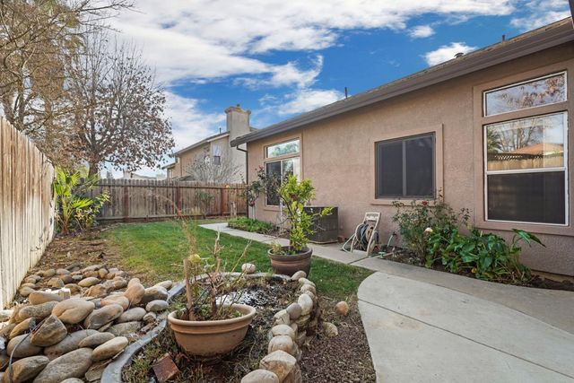 1165 Stormwood Ave, Galt, CA 95632