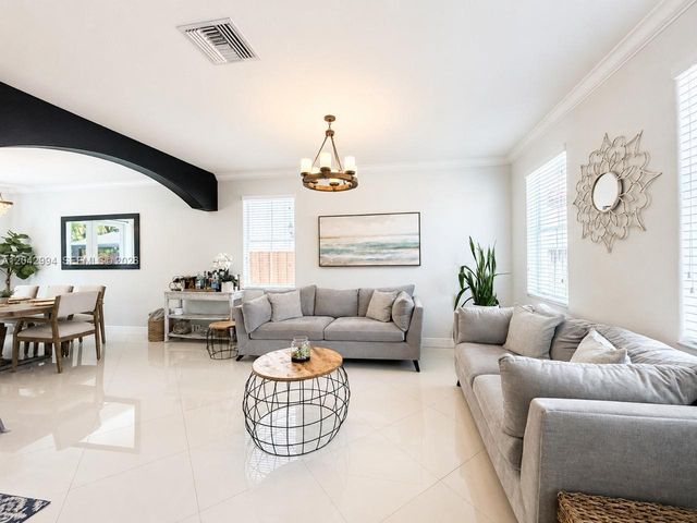 6183 SW 158th Avenue, Miami, FL 33193