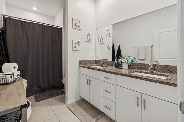 6773 RIPPLE POND LOOP, Zephyrhills, FL 33541