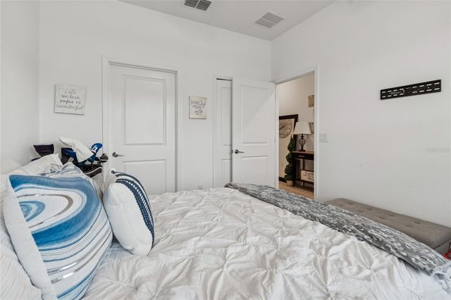 6773 RIPPLE POND LOOP, Zephyrhills, FL 33541