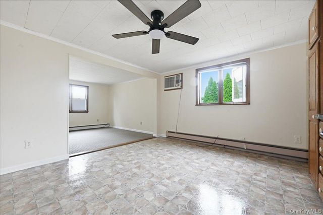 116 Elm Street, Valley Stream, NY 11580