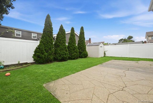 116 Elm Street, Valley Stream, NY 11580