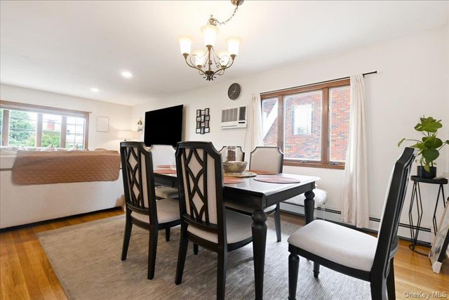 116 Elm Street, Valley Stream, NY 11580