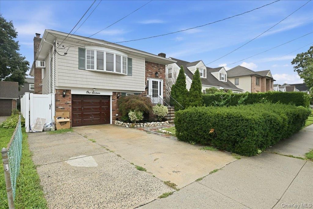 116 Elm Street, Valley Stream, NY 11580