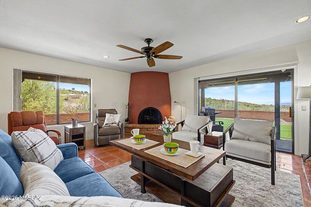 6750 E Vía Rosmarino, Tucson, AZ 85750