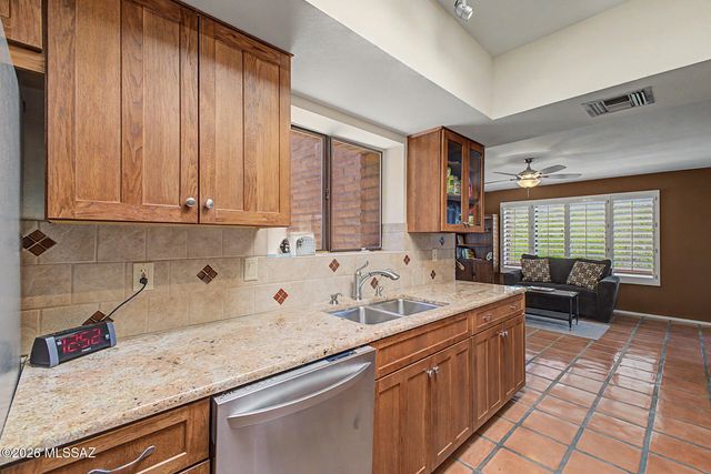 6750 E Vía Rosmarino, Tucson, AZ 85750