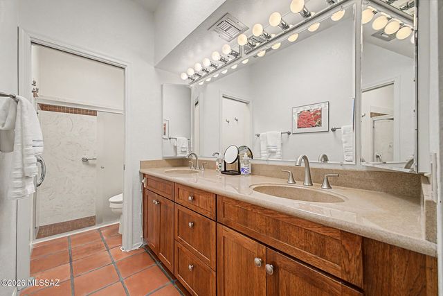 6750 E Vía Rosmarino, Tucson, AZ 85750