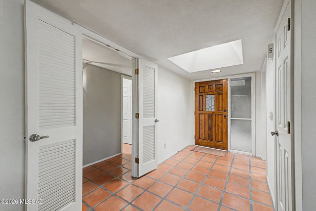 6750 E Vía Rosmarino, Tucson, AZ 85750