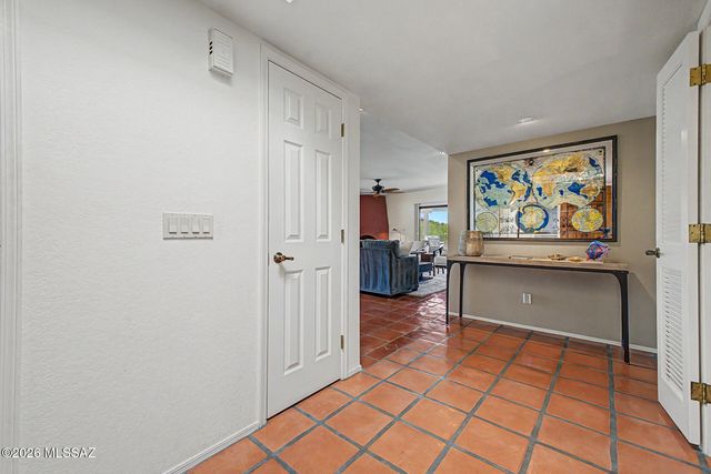 6750 E Vía Rosmarino, Tucson, AZ 85750