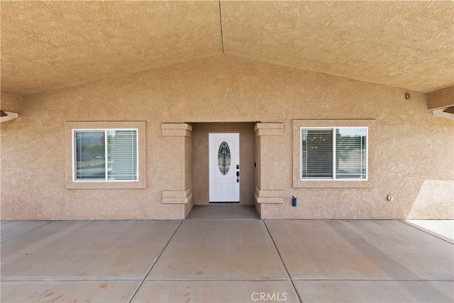 11126 Joshua, Oak Hills, CA 92344