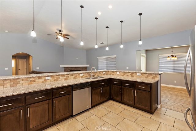 11126 Joshua, Oak Hills, CA 92344