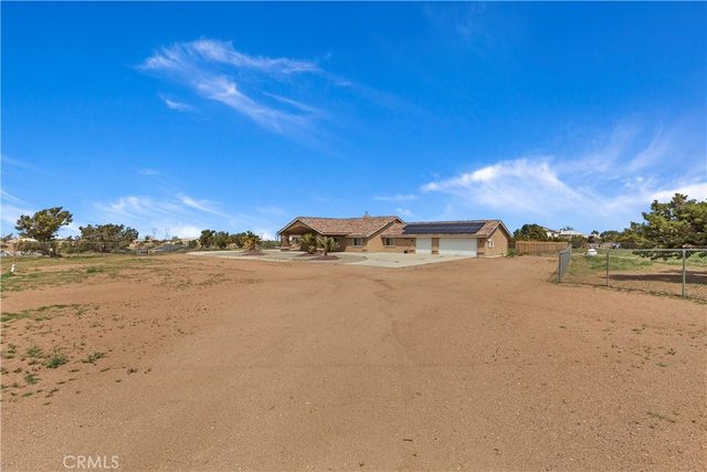 11126 Joshua, Oak Hills, CA 92344