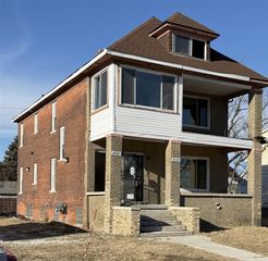 216 Pilgrim Street, Highland Park, MI 48203
