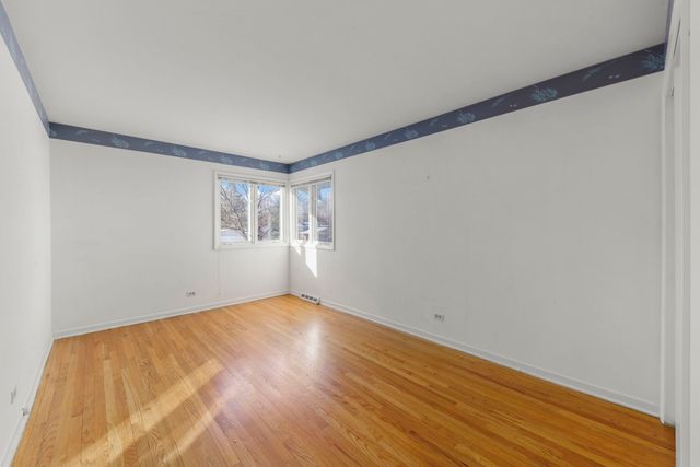 729 Burning Tree Lane, Naperville, IL 60563