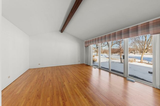 729 Burning Tree Lane, Naperville, IL 60563