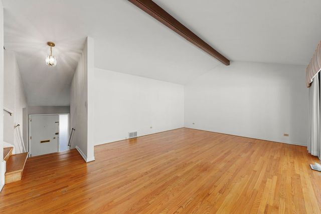 729 Burning Tree Lane, Naperville, IL 60563