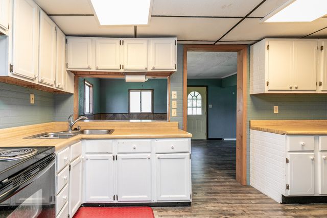 10281 E ENGLEWOOD RD, Ashland, MO 65010