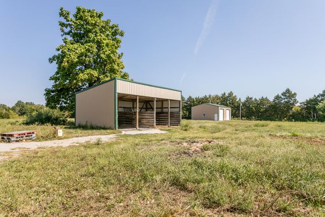 10281 E ENGLEWOOD RD, Ashland, MO 65010