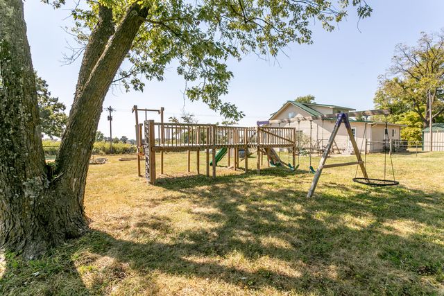 10281 E ENGLEWOOD RD, Ashland, MO 65010