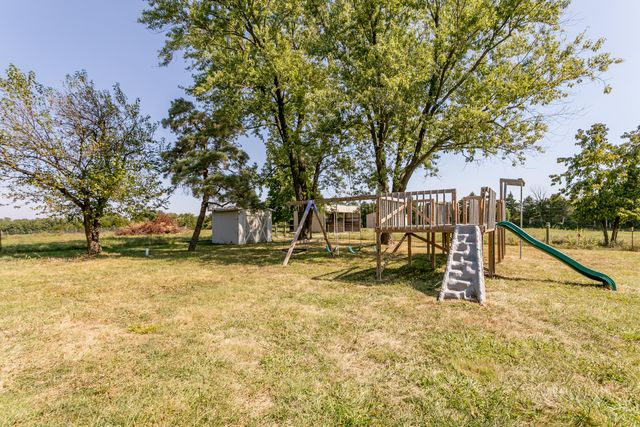 10281 E ENGLEWOOD RD, Ashland, MO 65010