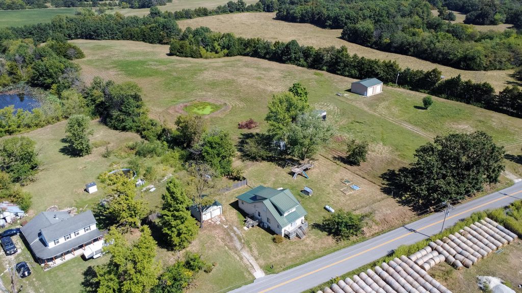 10281 E ENGLEWOOD RD, Ashland, MO 65010