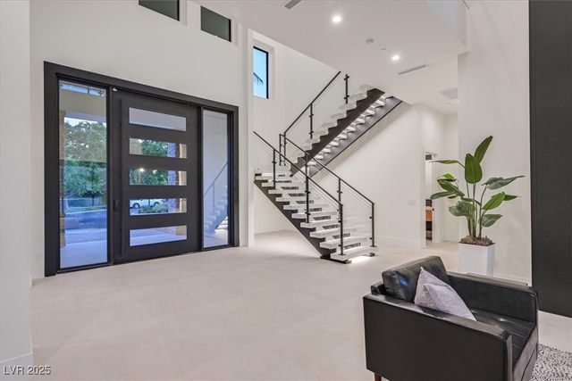 34 Vintage Canyon Street, Las Vegas, NV 89141