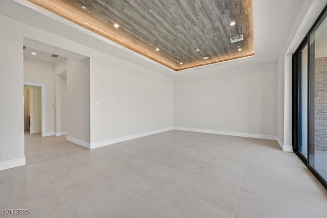 34 Vintage Canyon Street, Las Vegas, NV 89141