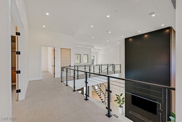 34 Vintage Canyon Street, Las Vegas, NV 89141