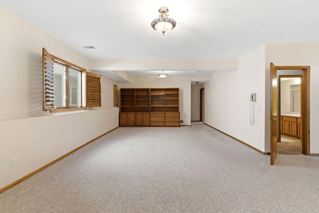 11204 Virginia Road, Bloomington, MN 55438
