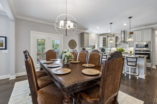 1512 Davidge Dr, Nashville, TN 37221