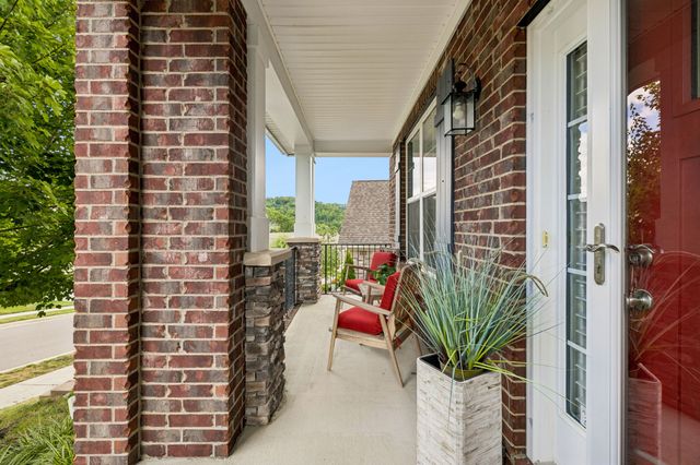 1512 Davidge Dr, Nashville, TN 37221