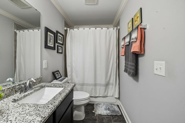 1512 Davidge Dr, Nashville, TN 37221