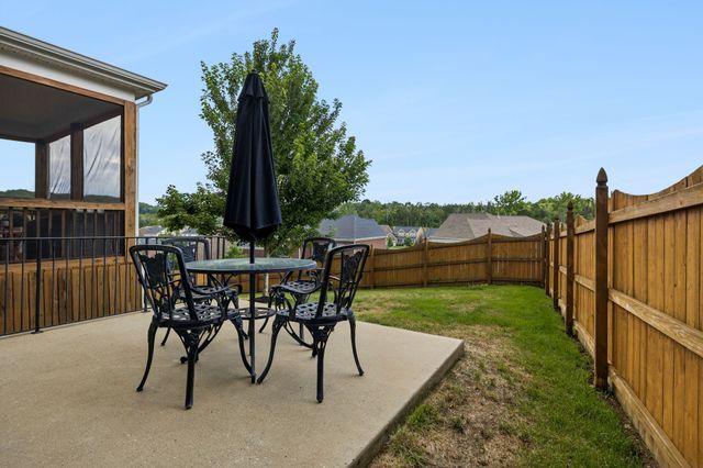 1512 Davidge Dr, Nashville, TN 37221