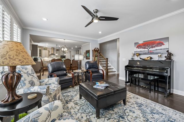 1512 Davidge Dr, Nashville, TN 37221