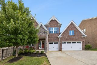 1512 Davidge Dr, Nashville, TN 37221