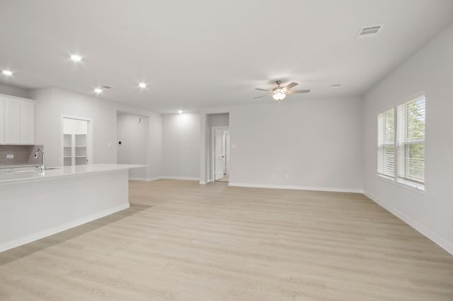 16968 Hazelnut Drive, Conroe, TX 77302