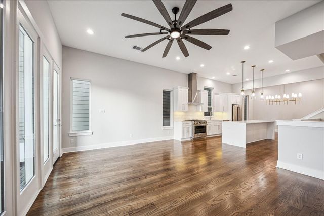 1518 Houston Avenue, Houston, TX 77007