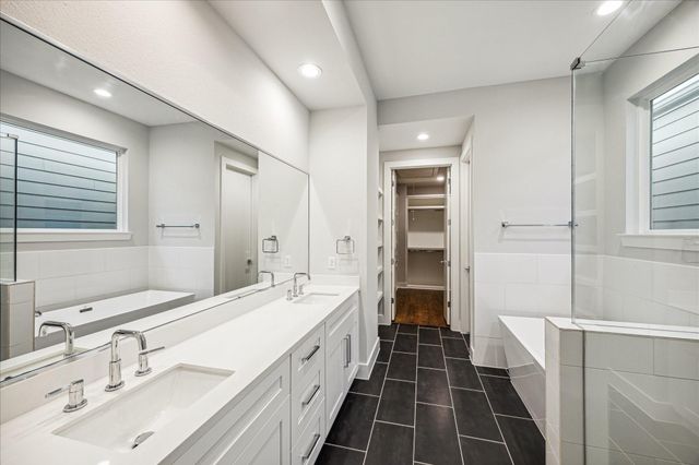 1518 Houston Avenue, Houston, TX 77007