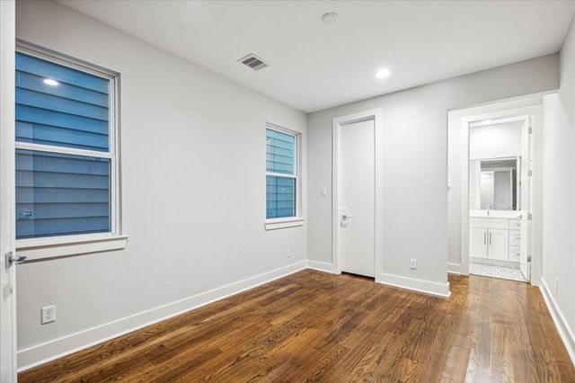 1518 Houston Avenue, Houston, TX 77007