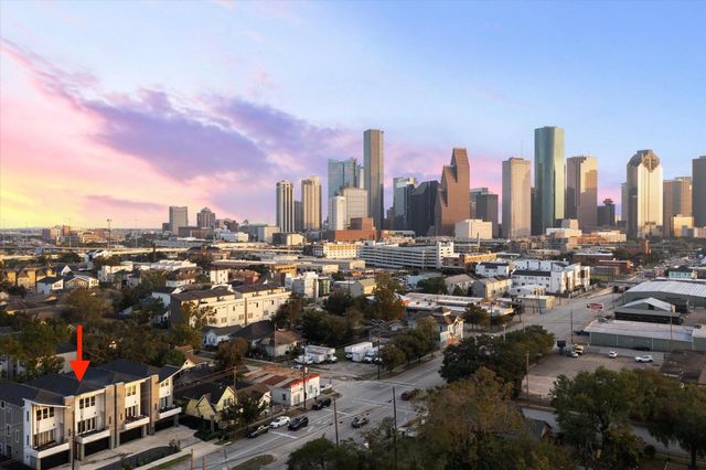 1518 Houston Avenue, Houston, TX 77007