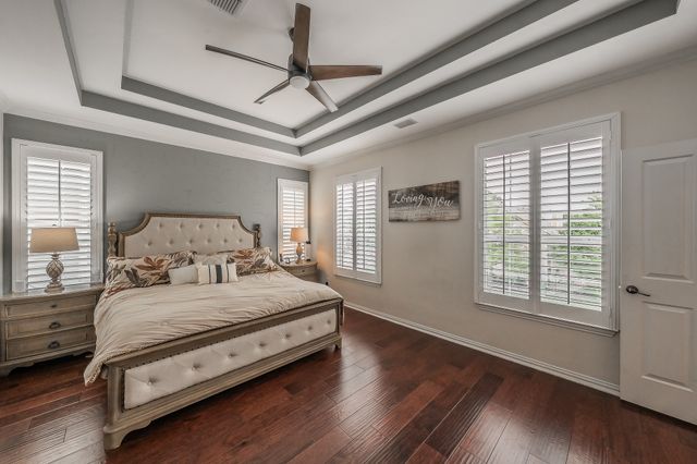 2215 Red Hawk Lane, Euless, TX 76039