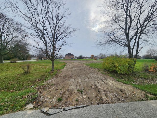 26114 S Victoria Lane, Crete, IL 60417