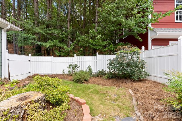 1348 Barnett Woods Crossing, Fort Mill, SC 29708