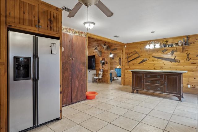764 Vz County Road 1923, Fruitvale, TX 75127