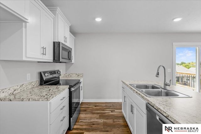 2025 Gindy Circle, Bellevue, NE 68147
