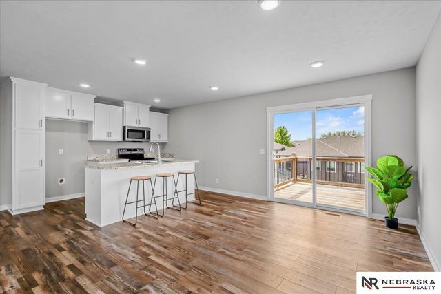 2025 Gindy Circle, Bellevue, NE 68147