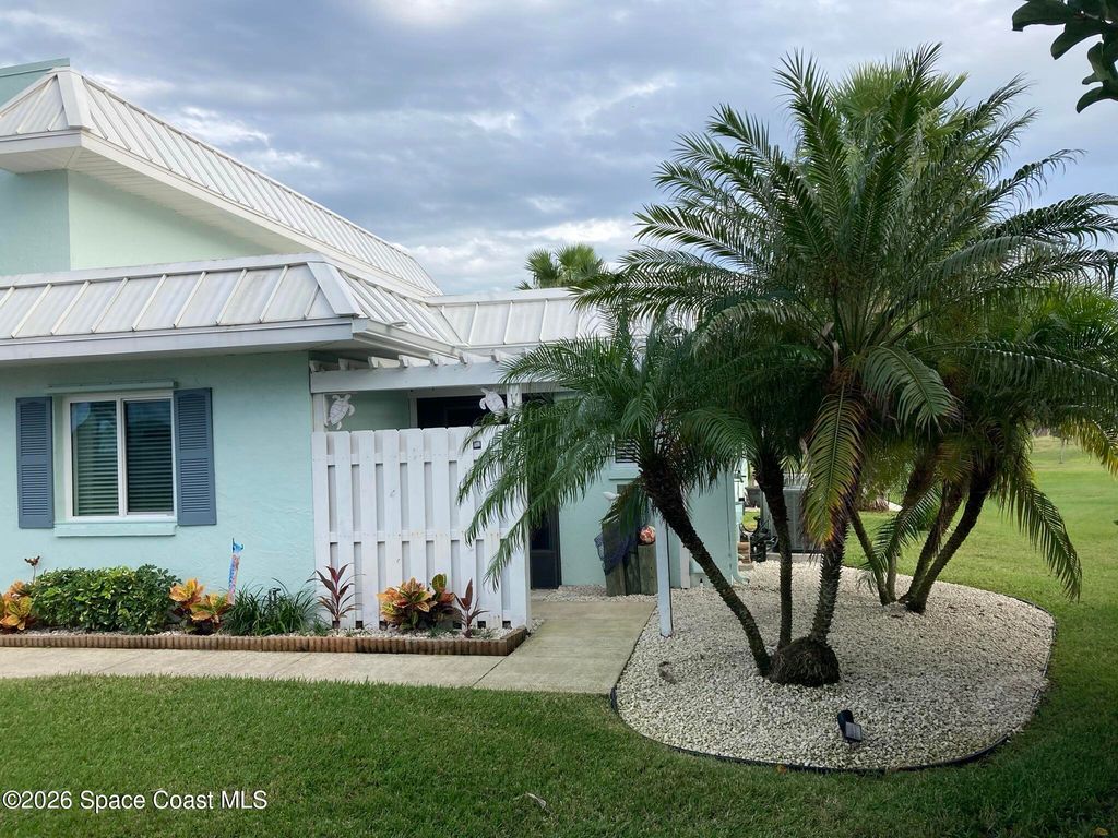 2 Country Club Road 27, Cocoa Beach, FL 32931
