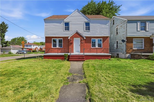 352 Davidson Avenue, Buffalo, NY 14215