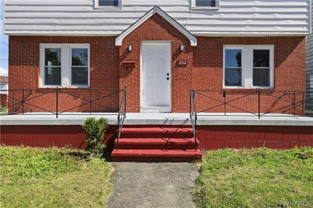 352 Davidson Avenue, Buffalo, NY 14215